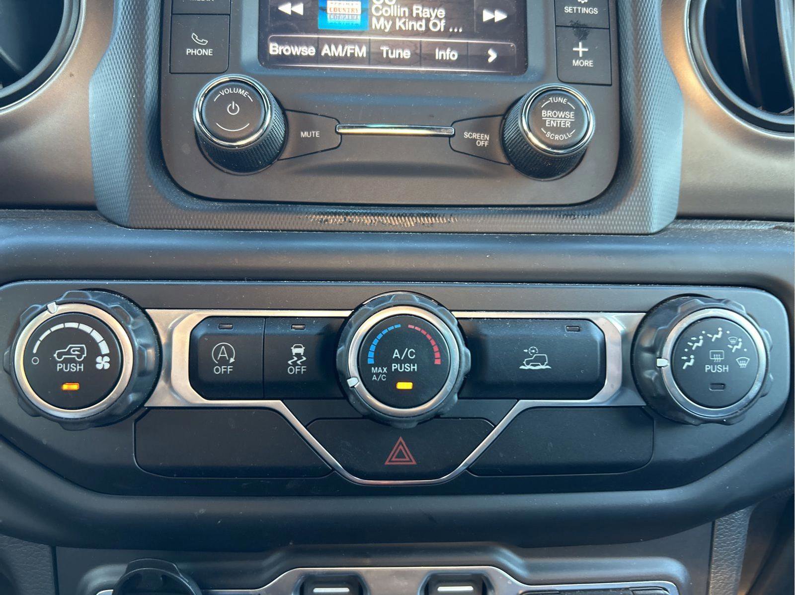 Certified 2020 Jeep Gladiator Sport w/ Quick Order Package 24S image 21