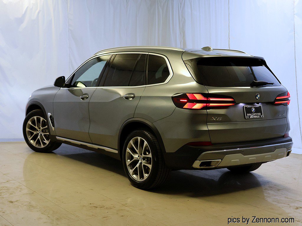 Certified 2025 BMW X5 xDrive40i w/ Premium Package image 9