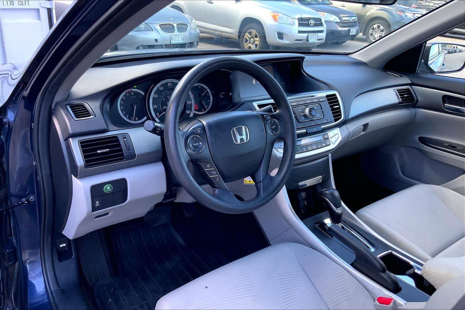 Used 2015 Honda Accord LX image 18
