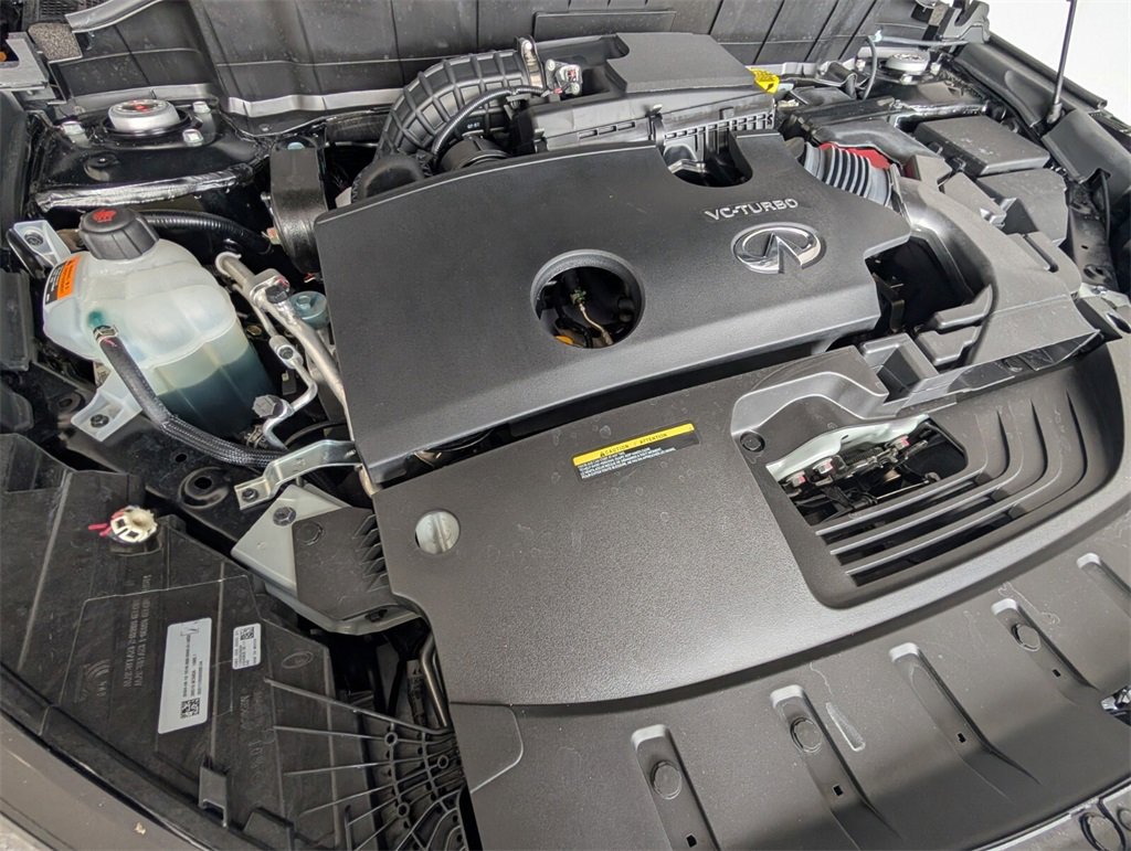 Certified 2025 INFINITI QX50 Luxe image 15