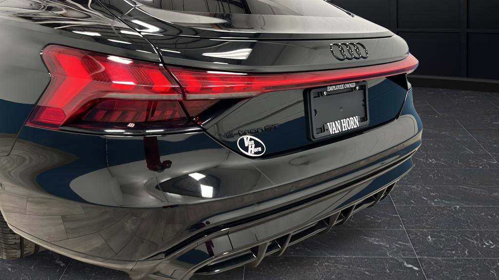 Used 2022 Audi e-tron GT Prestige w/ Prestige Package AWD/4WD image 39