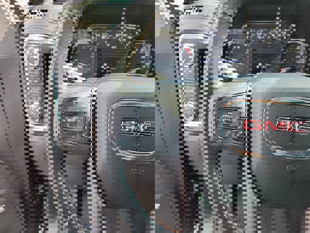 Used 2020 GMC Sierra 1500 AT4 w/ AT4 Premium Package image 26
