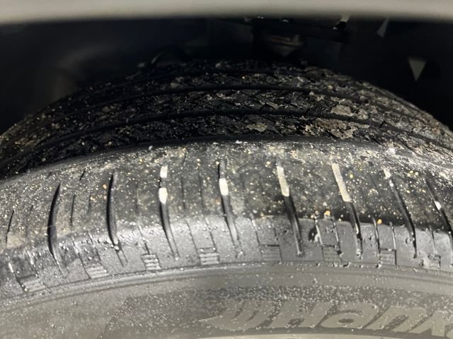 Used 2023 Chevrolet TrailBlazer RS w/ Sun and Liftgate Package image 14