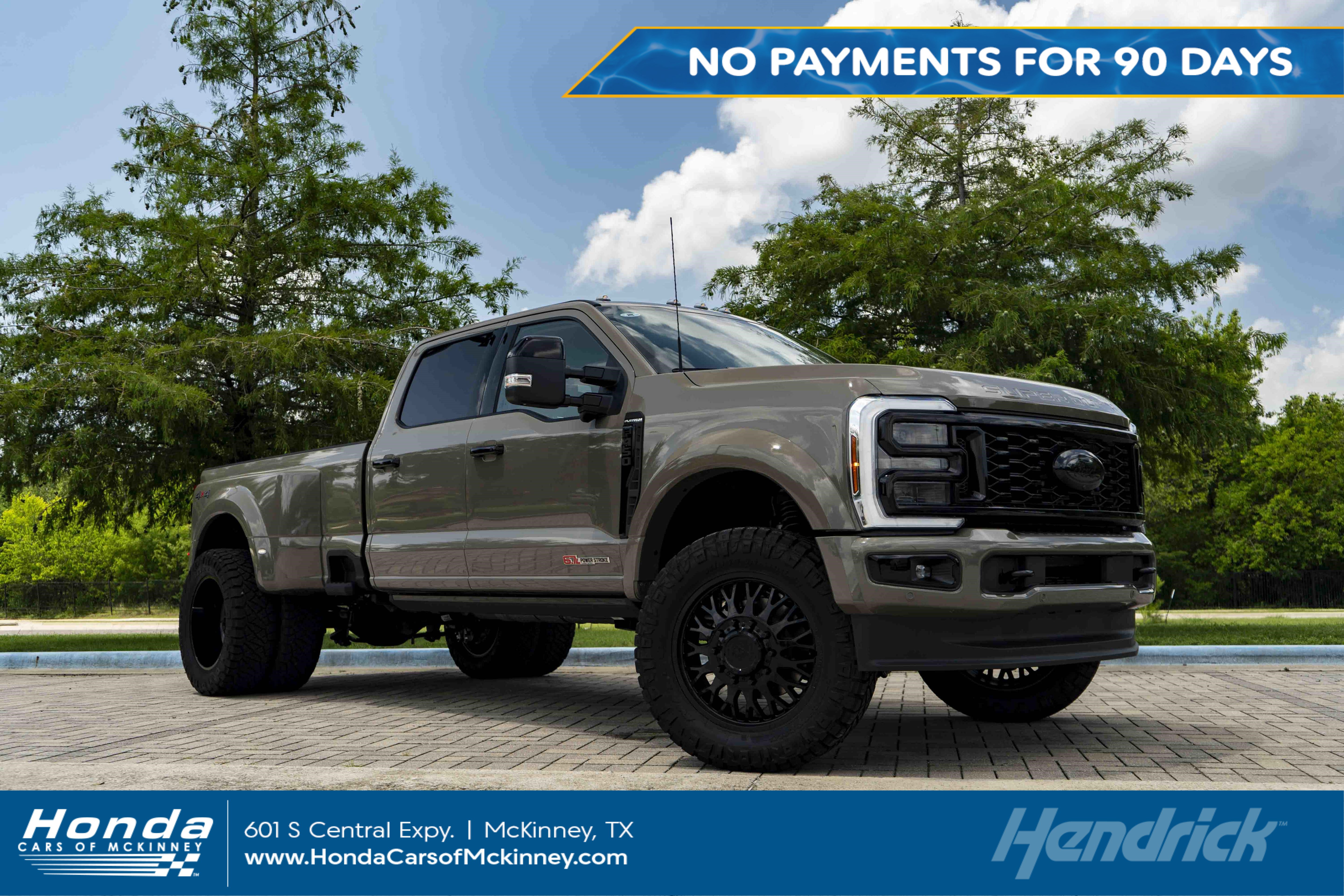 Used 2026 Ford F450 Platinum w/ Platinum Plus Package AWD/4WD image 1