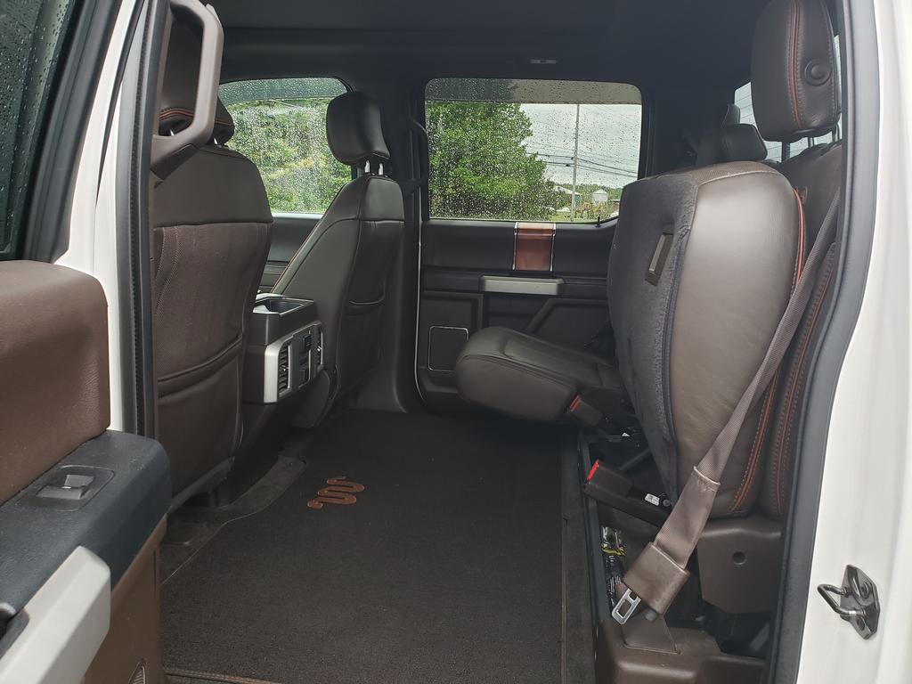 Used 2015 Ford F150 King Ranch w/ Equipment Group 601A Luxury AWD/4WD image 14