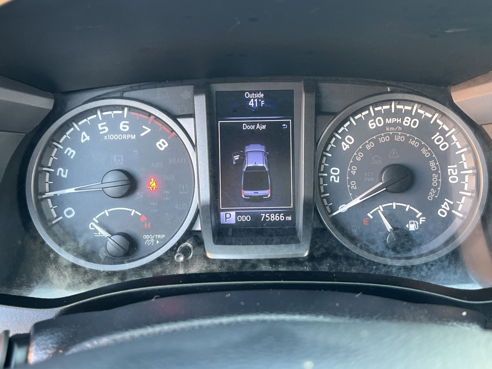 Used 2019 Toyota Tacoma TRD Off-Road image 15