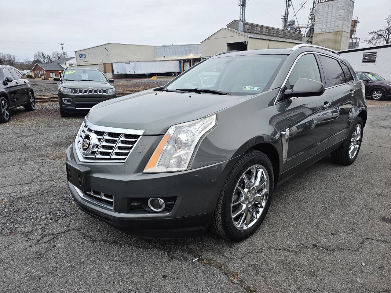 Used 2013 Cadillac SRX Performance image 3