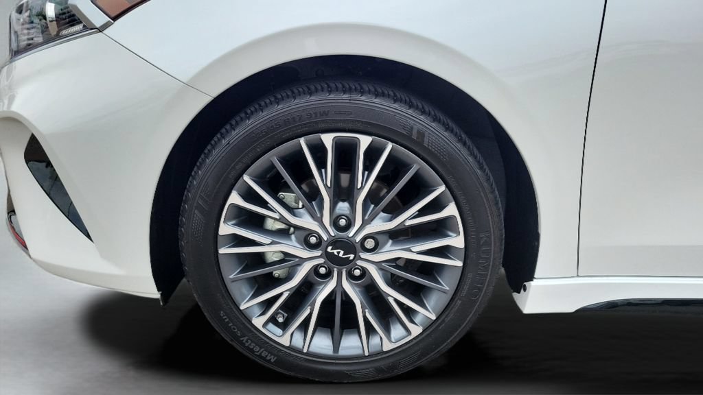 Used 2023 Kia Forte GT-Line FWD image 26