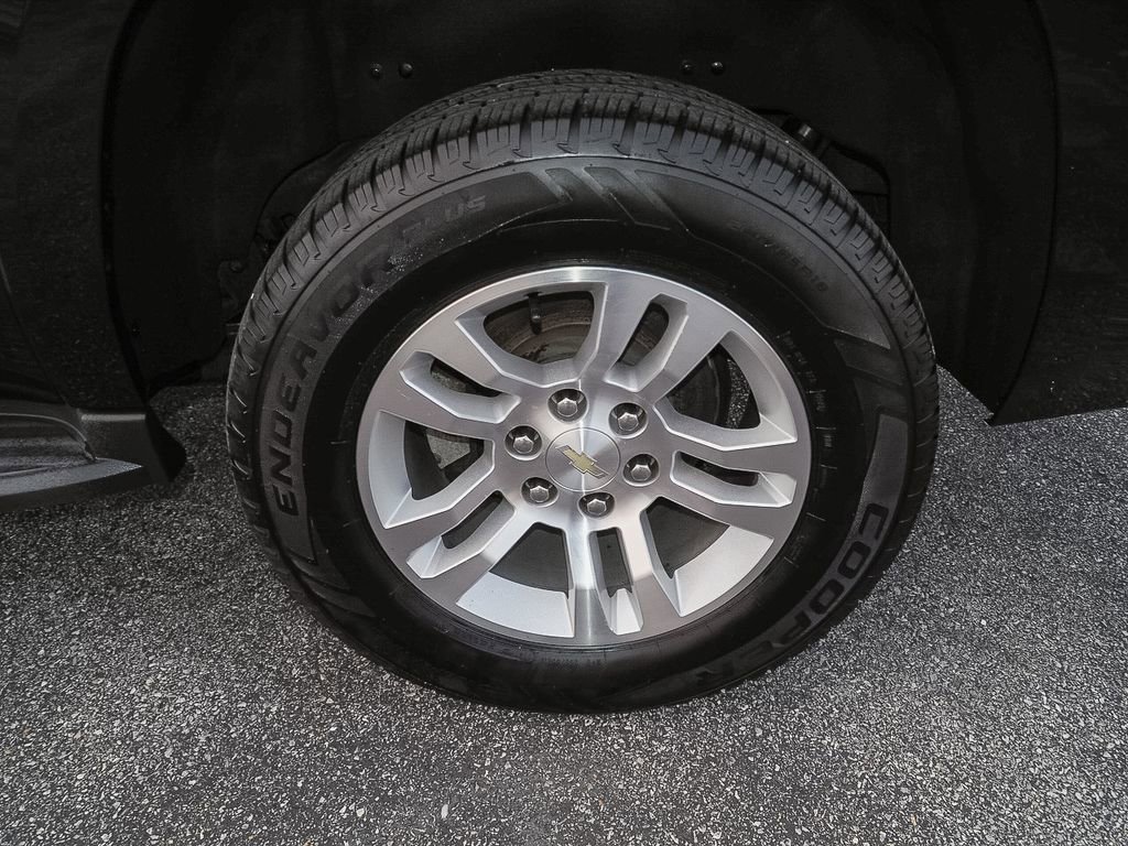 Used 2018 Chevrolet Suburban LT image 39