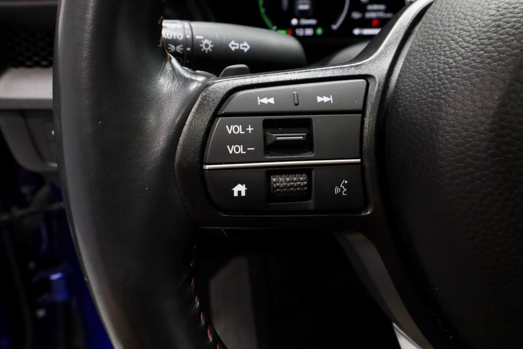 Used 2025 Honda CR-V Sport-L image 29
