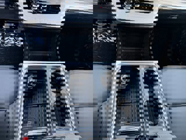 New 2026 Ford Expedition Active image 17