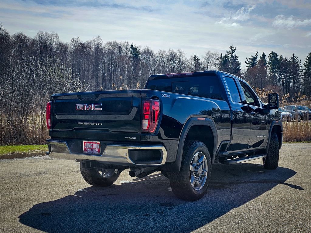 New 2026 GMC Sierra 2500 SLE image 3