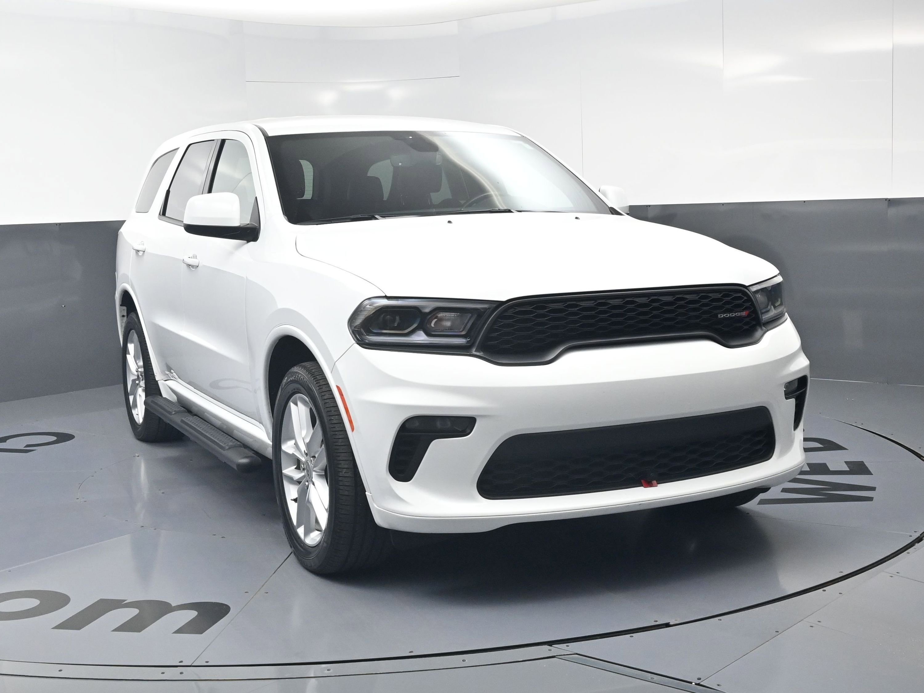 Used 2022 Dodge Durango GT w/ Trailer Tow Group IV AWD/4WD image 3