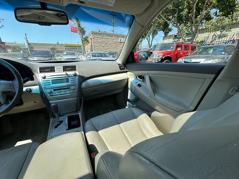 Used 2008 Toyota Camry Hybrid FWD image 13