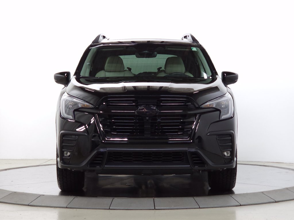 Used 2026 Subaru Ascent Limited AWD/4WD image 2