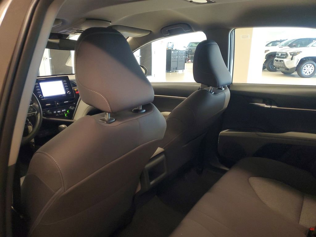 Certified 2022 Toyota Camry LE image 11