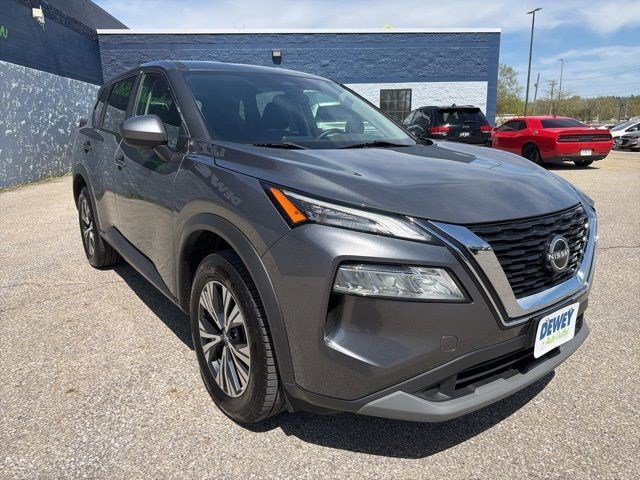 Used 2023 Nissan Rogue SV image 7