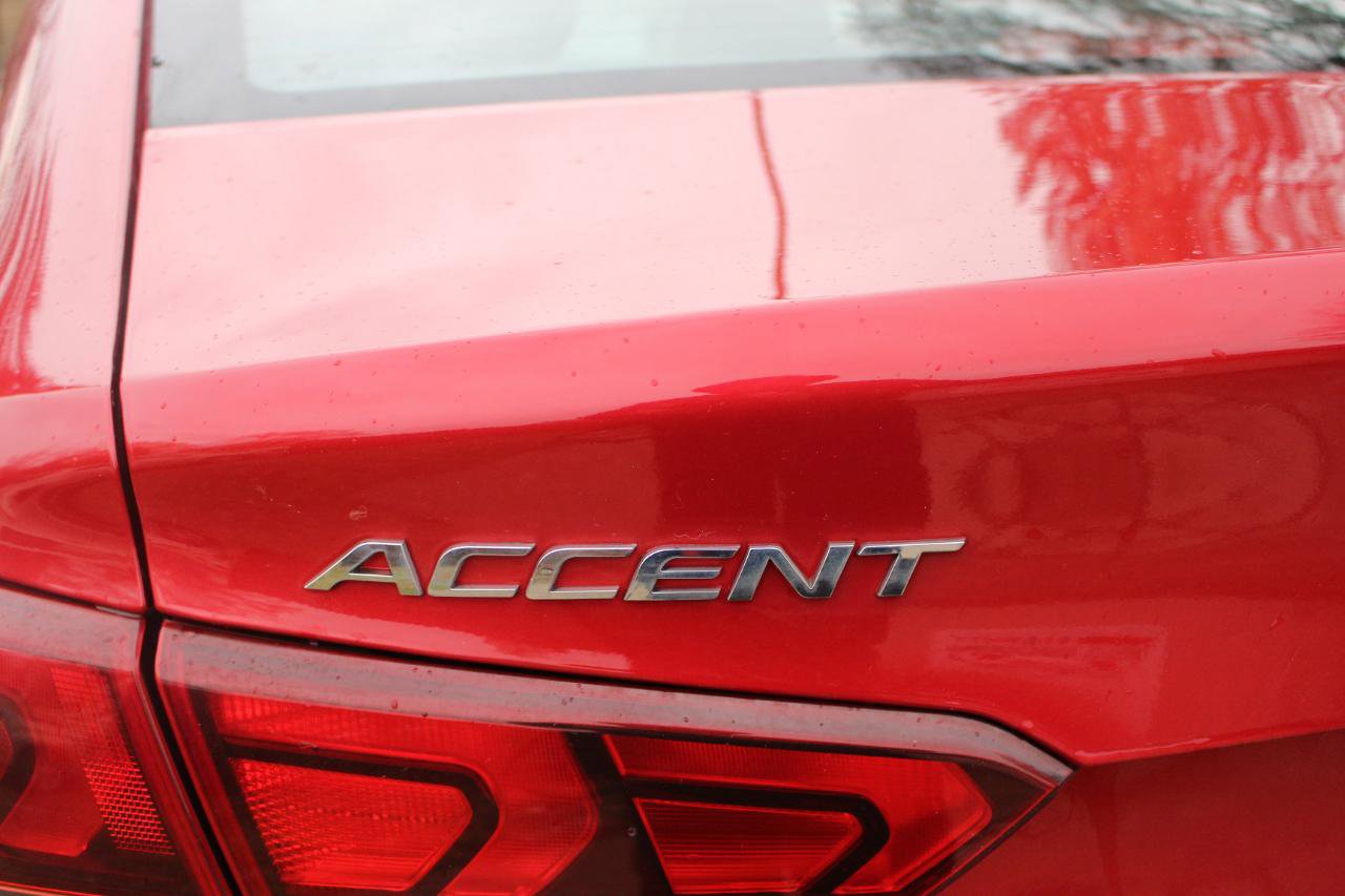 Used 2018 Hyundai Accent SE image 40