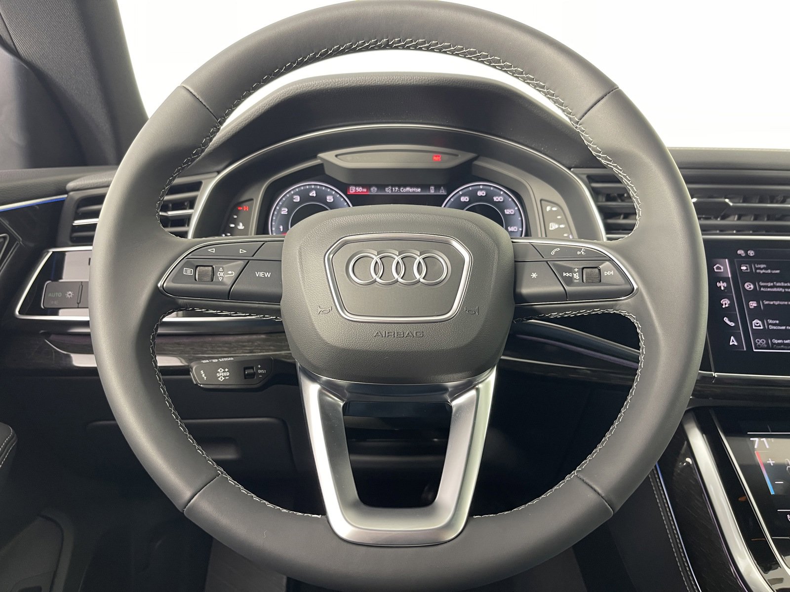 New 2025 Audi Q8 Premium Plus image 26