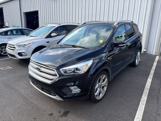 Used 2019 Ford Escape Titanium FWD image 1