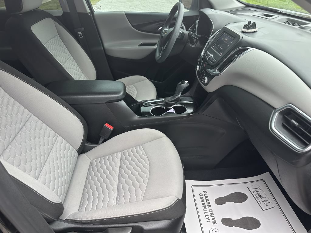 Used 2021 Chevrolet Equinox LS FWD image 10