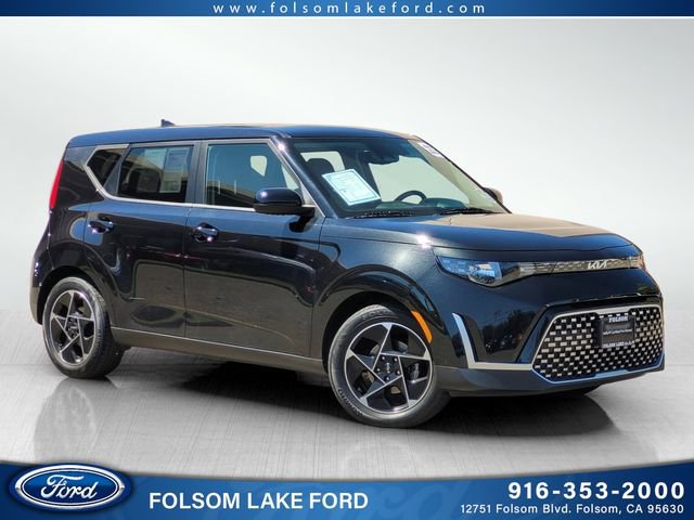 Used 2023 Kia Soul EX FWD image 1