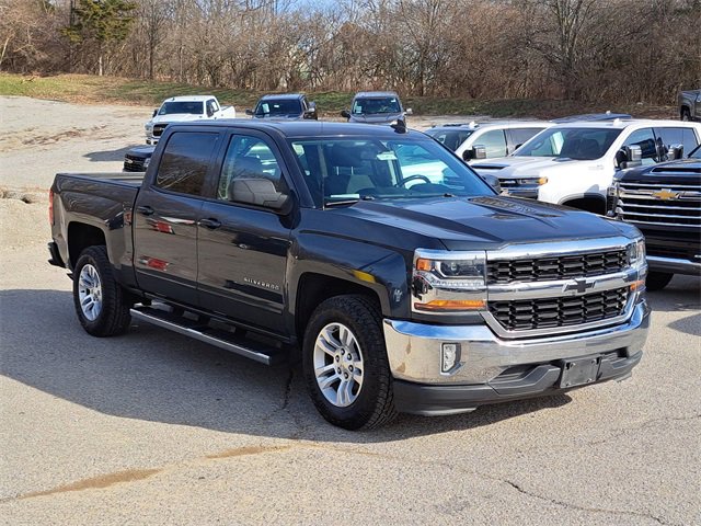 Used 2018 Chevrolet Silverado 1500 LT w/ All Star Edition image 7