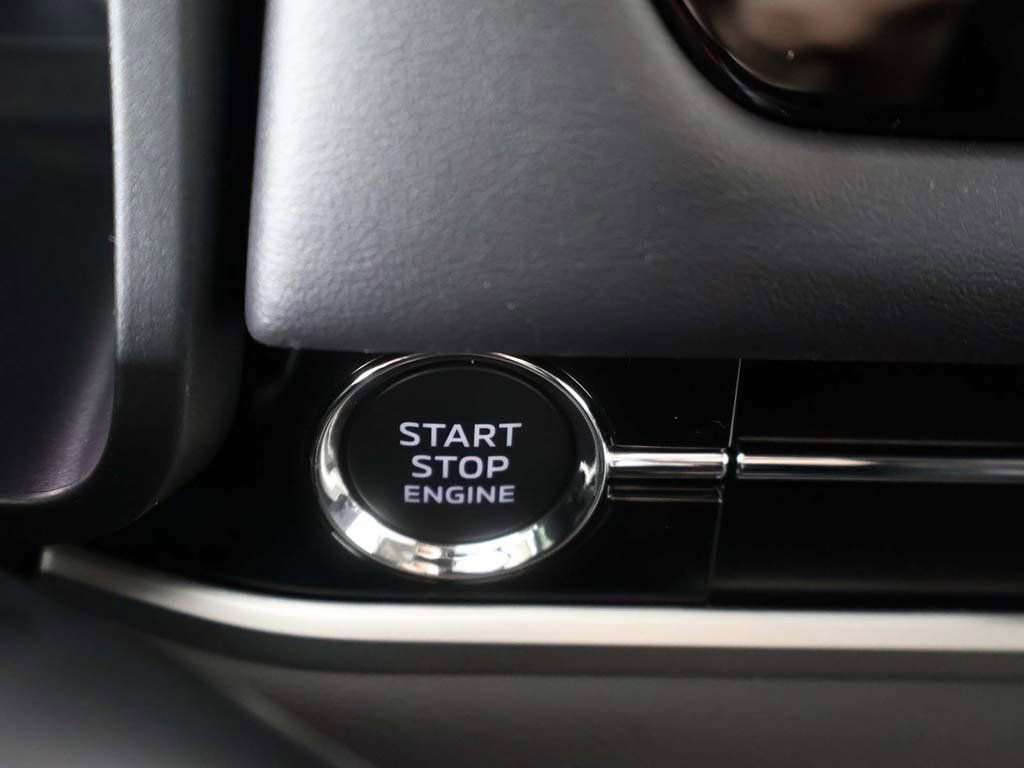 New 2026 Mitsubishi Outlander SE image 43