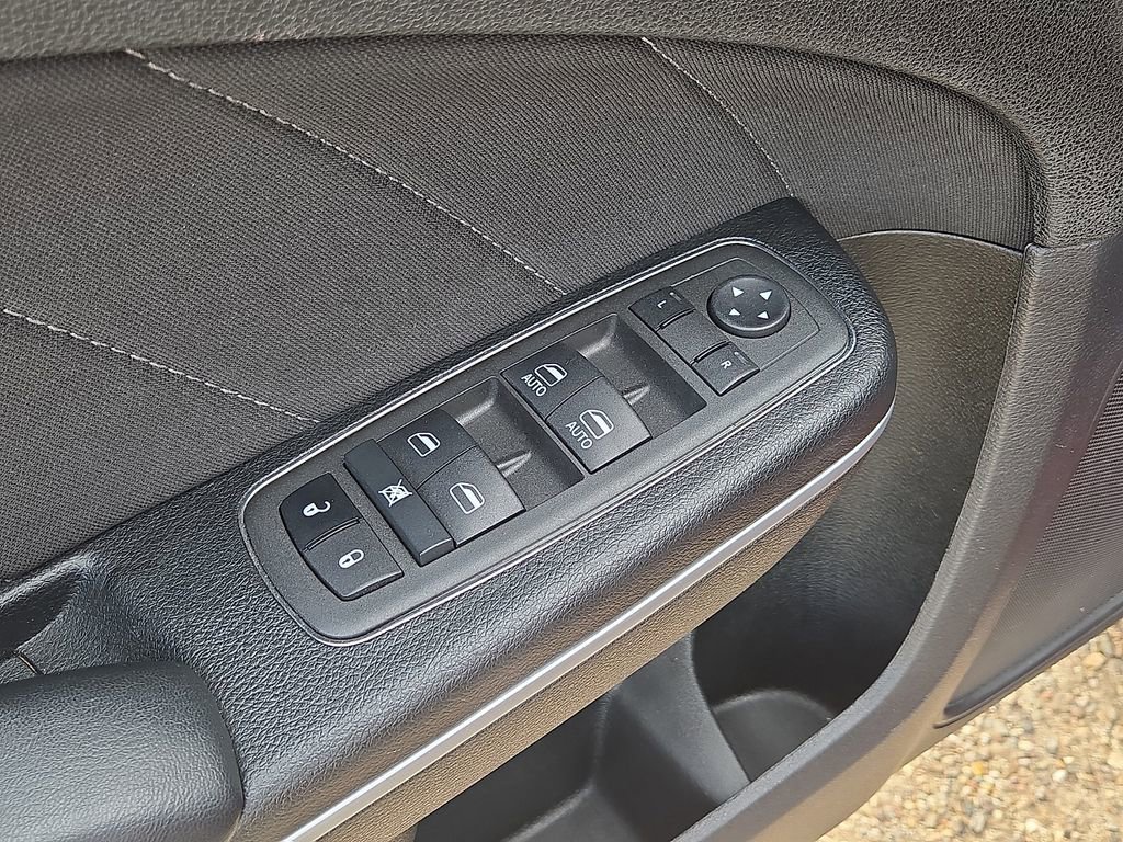 Used 2022 Dodge Charger GT image 21