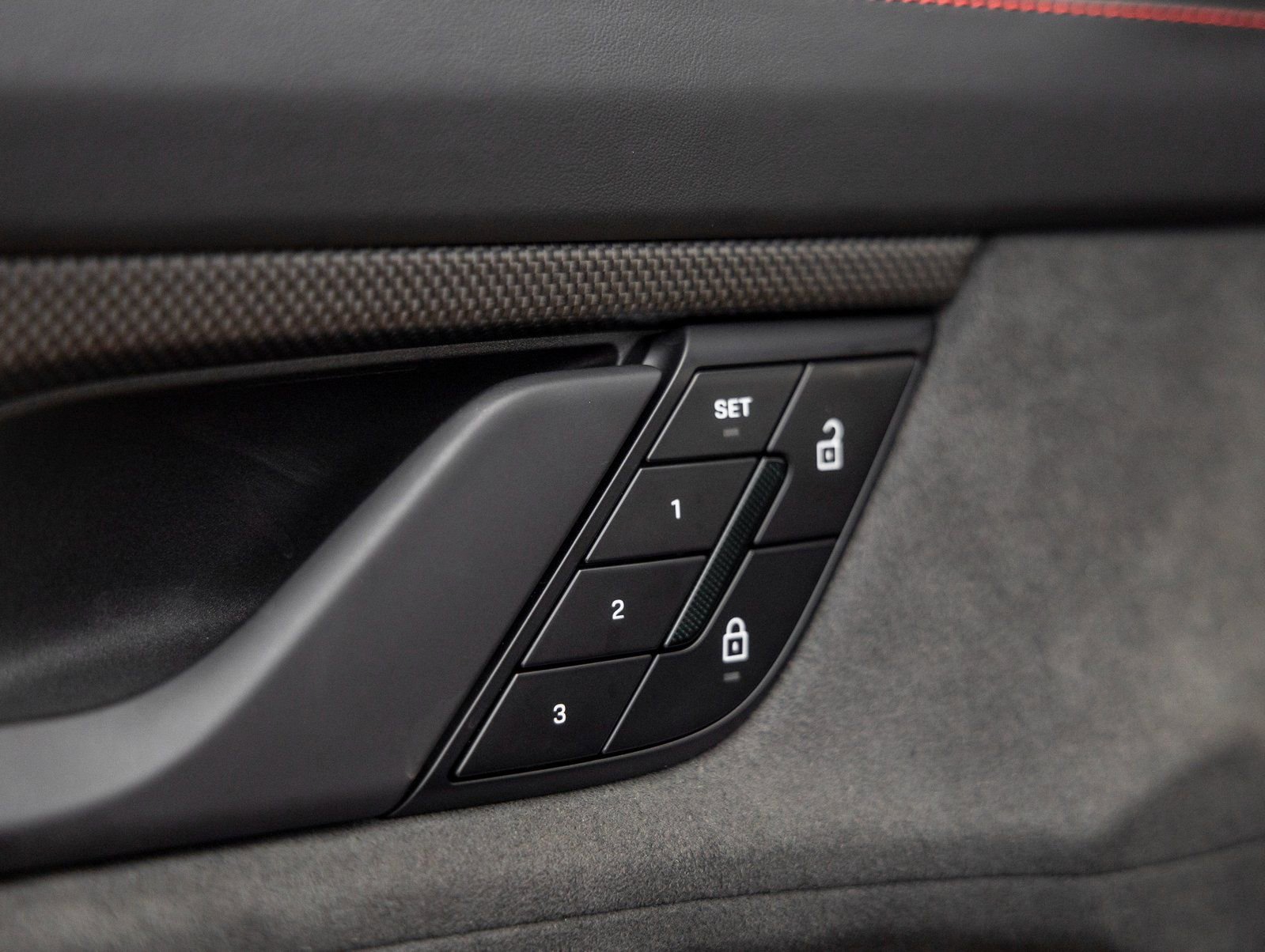 Used 2025 Porsche Taycan GTS image 23