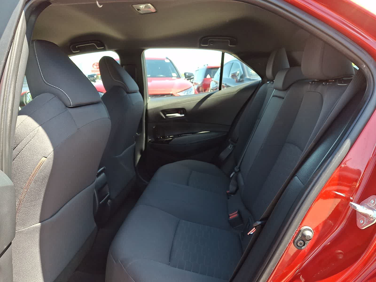 Certified 2021 Toyota Corolla SE w/ SE Preferred Package FWD image 13
