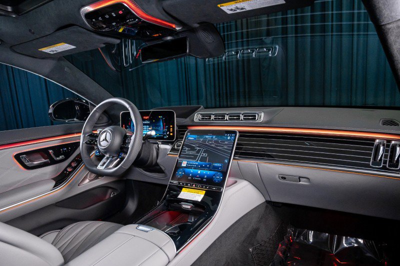 New 2026 Mercedes-Benz S 63 AMG S image 4