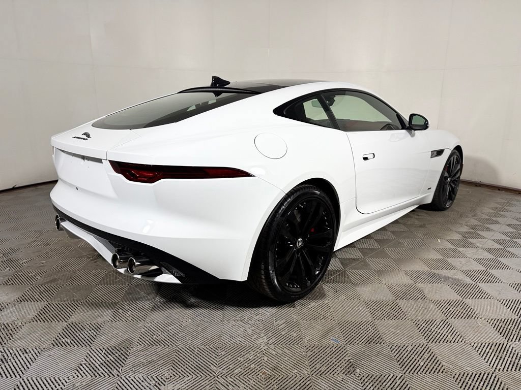 Used 2024 Jaguar F-TYPE Coupe AWD image 7