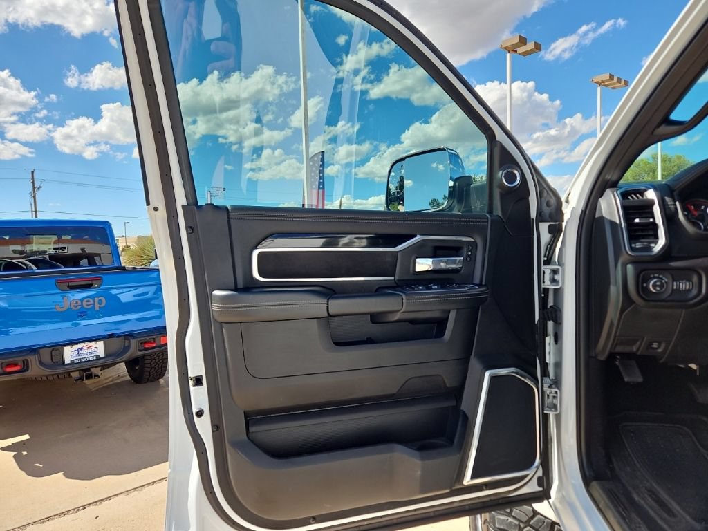 Certified 2022 RAM 3500 Laramie AWD/4WD image 12