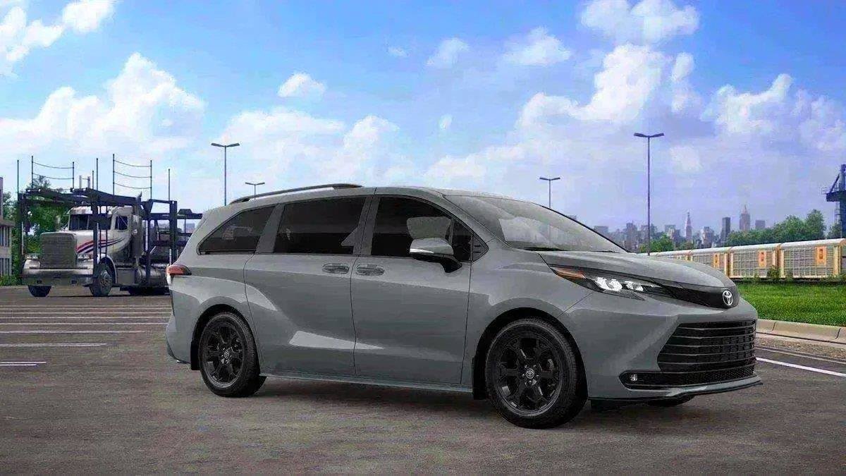 New 2026 Toyota Sienna XLE Woodland Edition AWD/4WD image 14