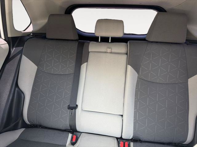Used 2019 Toyota RAV4 XLE FWD image 13