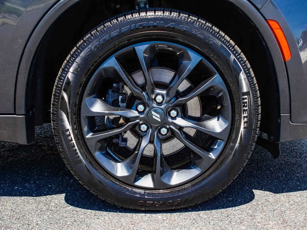 Used 2021 Dodge Durango GT w/ Blacktop Package AWD/4WD image 7