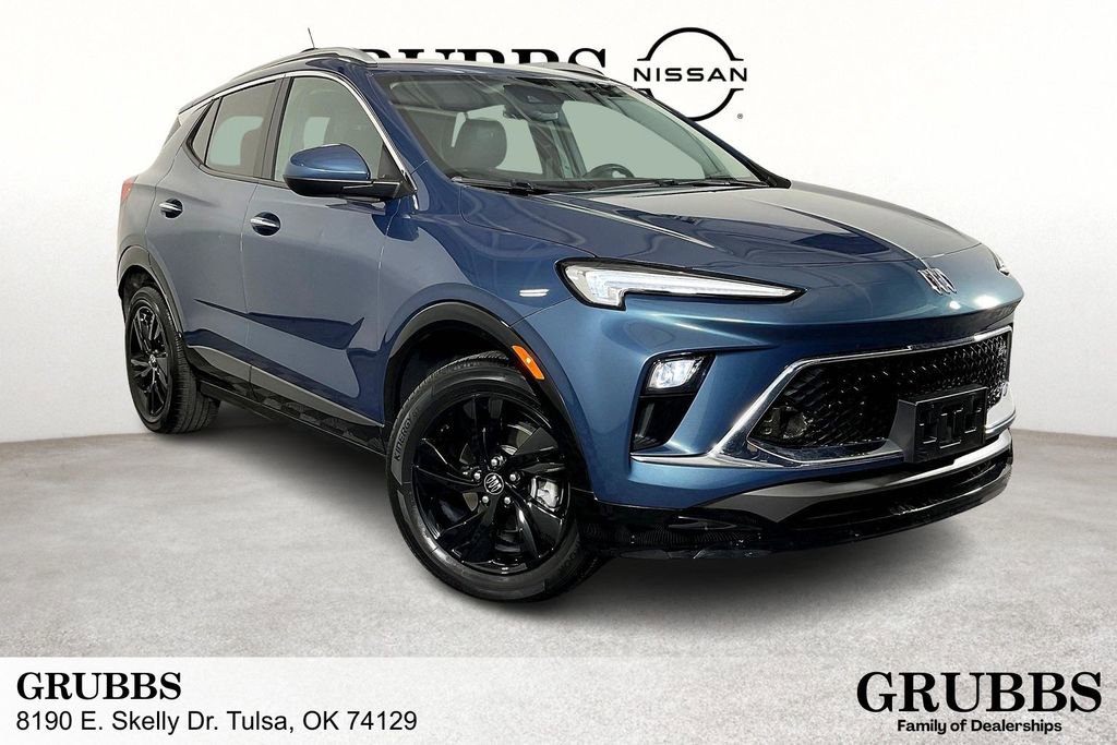 Used 2024 Buick Encore GX Sport Touring image 1