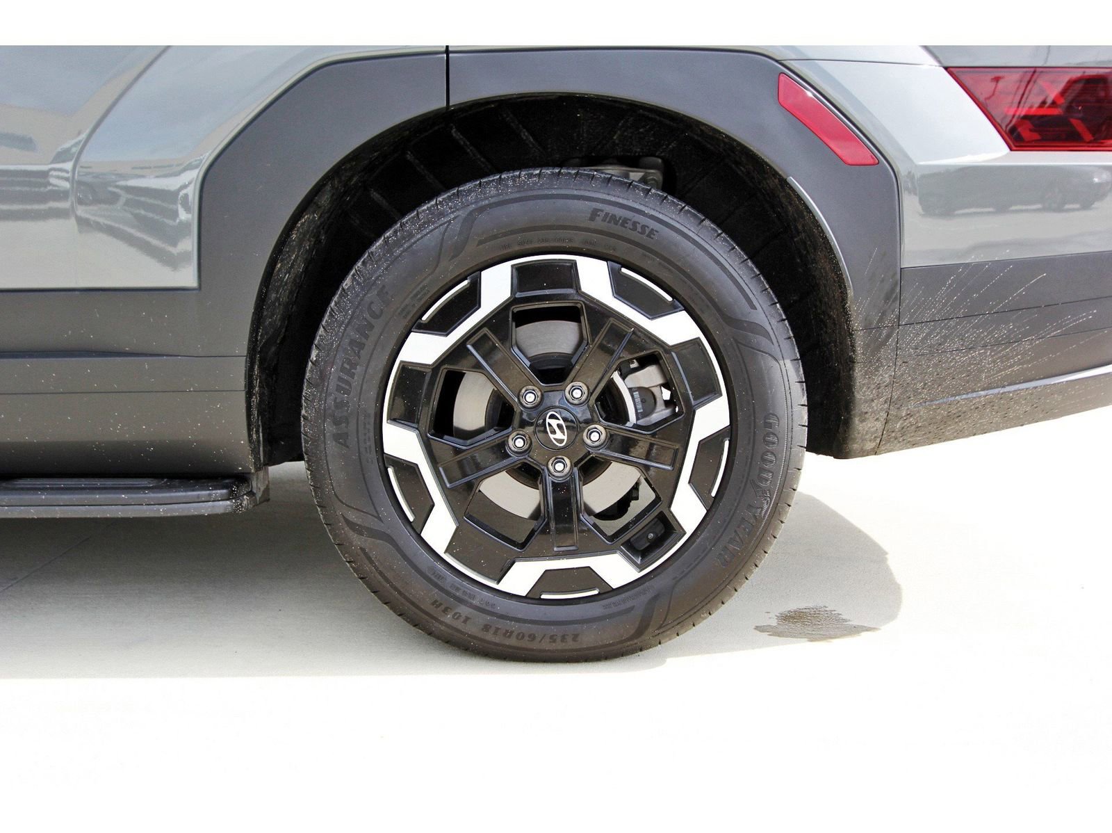 Used 2025 Hyundai Santa Fe SEL image 31