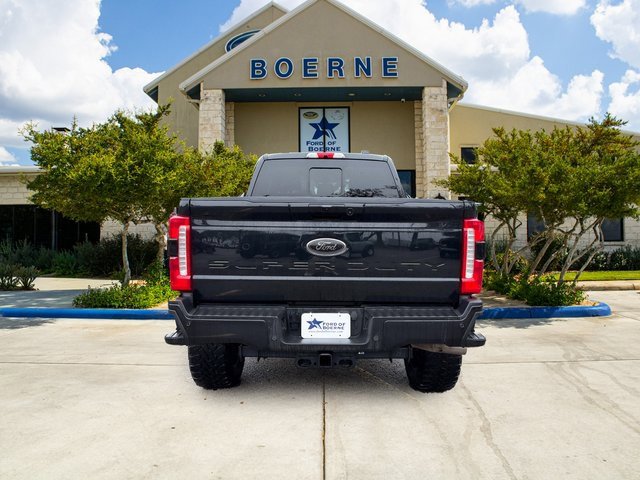 Used 2024 Ford F250 Lariat w/ Lariat Ultimate Package image 4