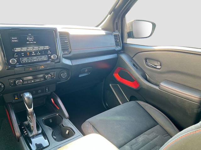 Used 2022 Nissan Frontier PRO-4X image 21