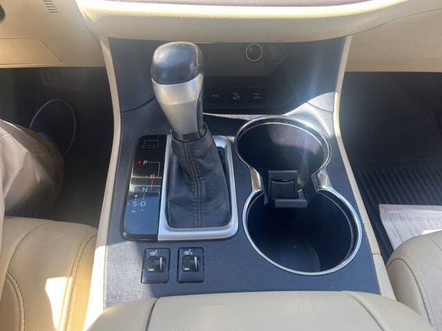 Used 2016 Toyota Highlander XLE image 16