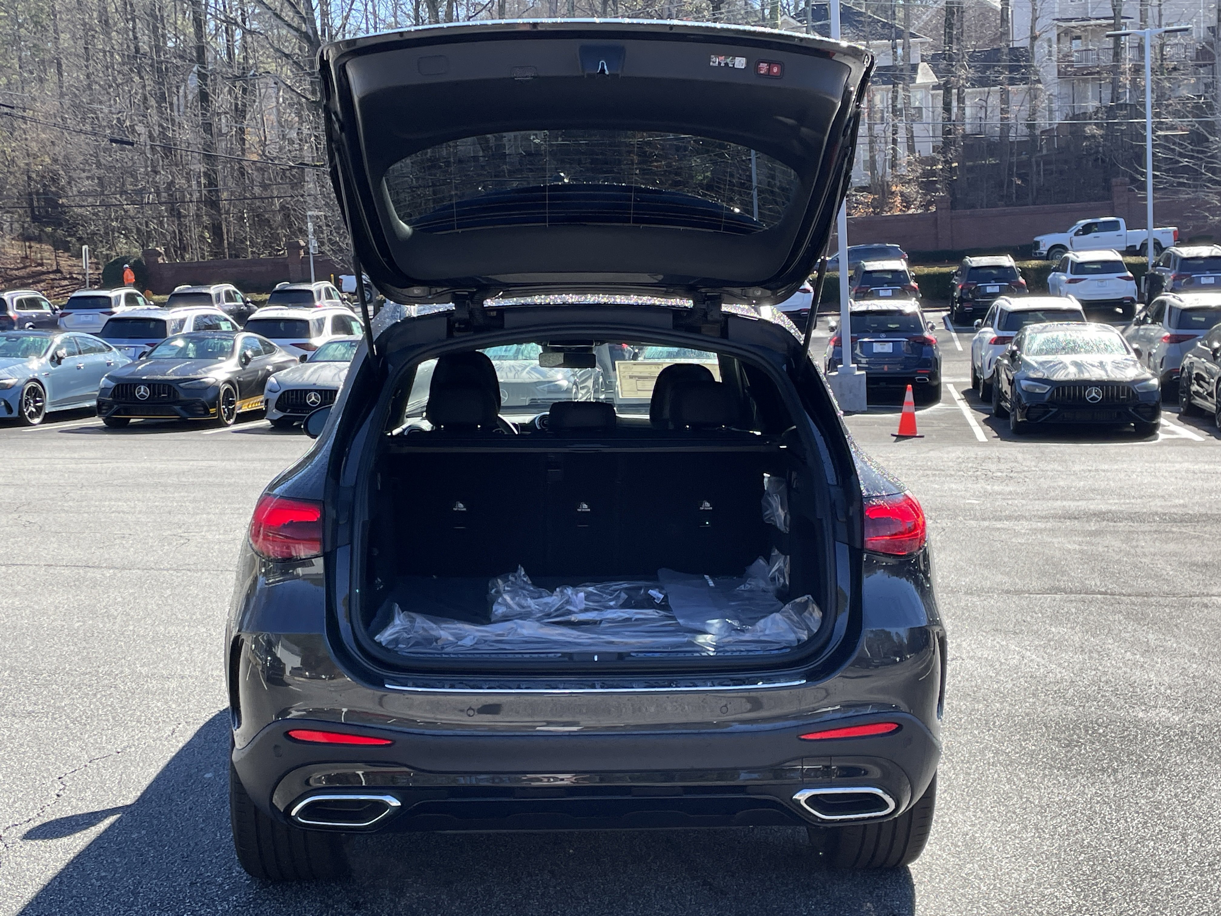 New 2026 Mercedes-Benz GLC 300 image 8