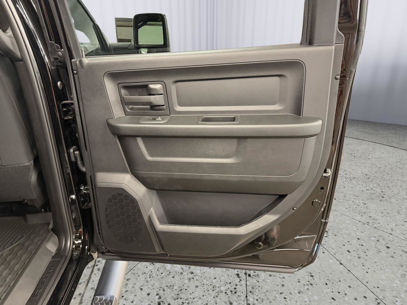 New 2026 RAM 2500 Tradesman AWD/4WD image 37
