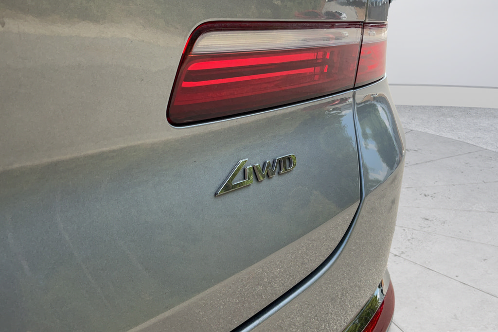 Used 2025 Genesis GV80 2.5T Standard AWD/4WD image 31