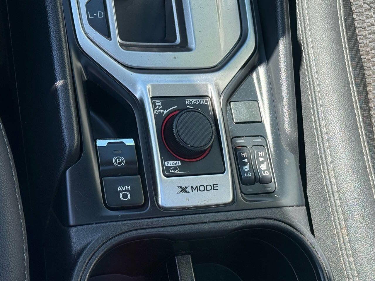 Used 2019 Subaru Forester Premium w/ All-Weather Package image 13