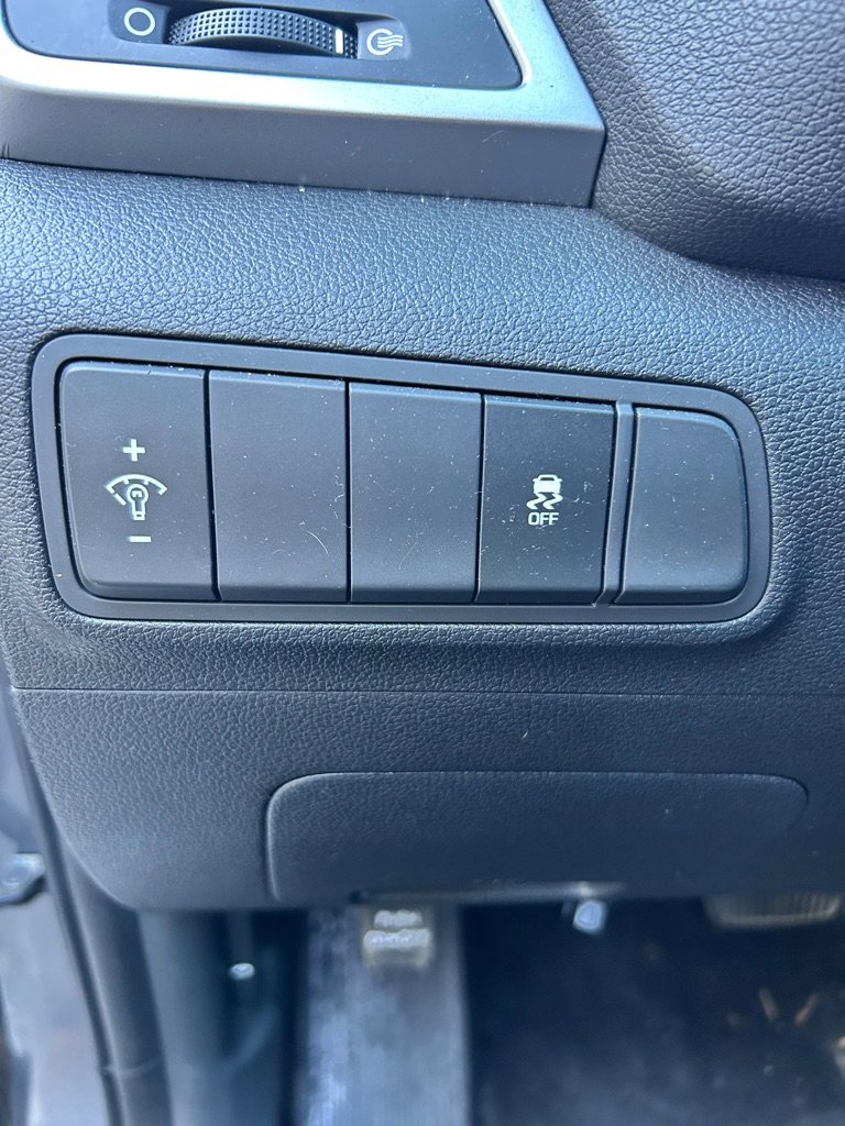 Used 2017 Hyundai Tucson SE image 11