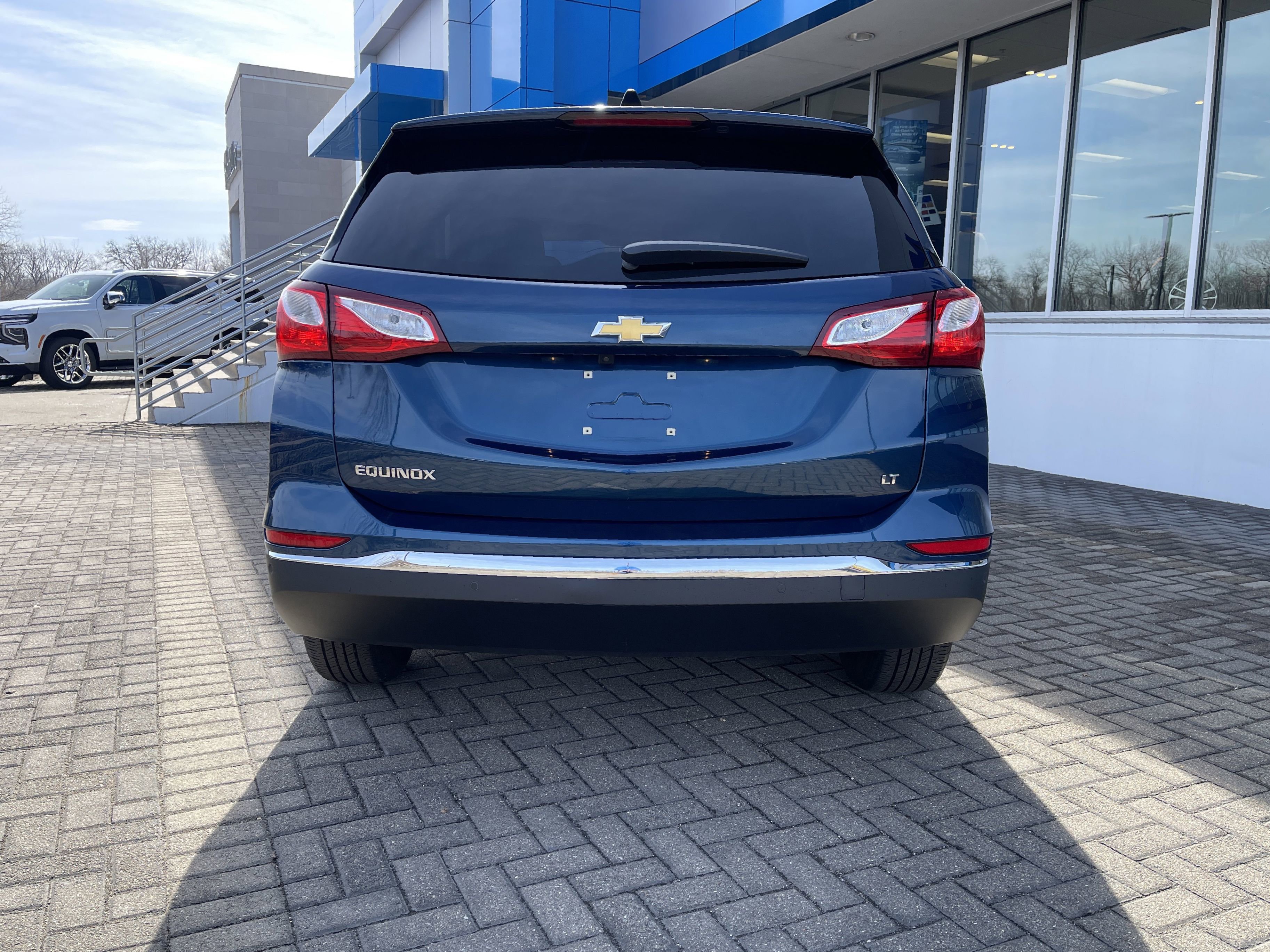 Used 2019 Chevrolet Equinox LT image 4