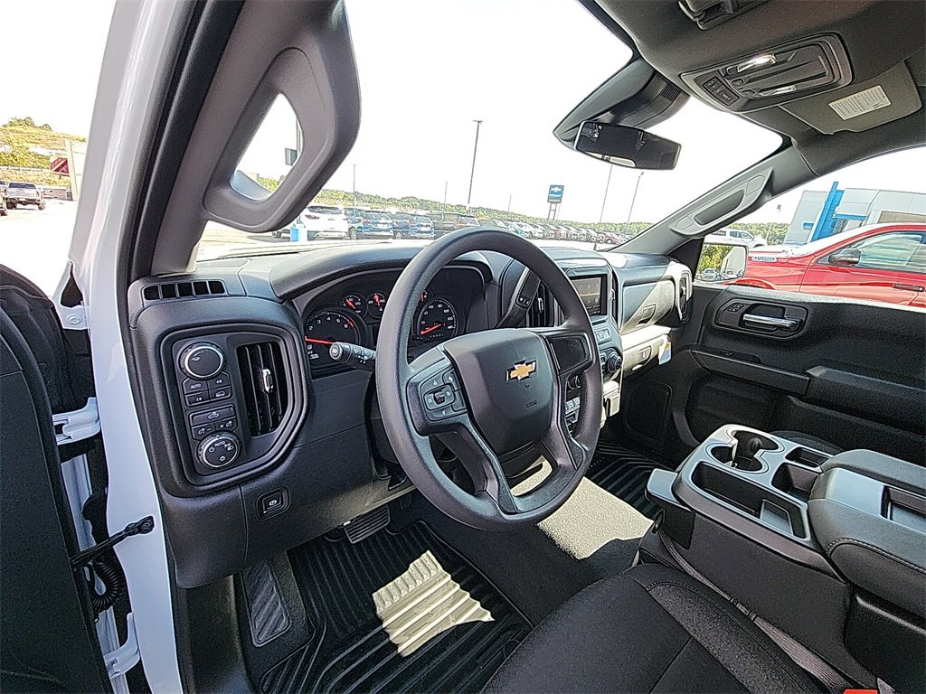 New 2026 Chevrolet Silverado 1500 Custom image 15