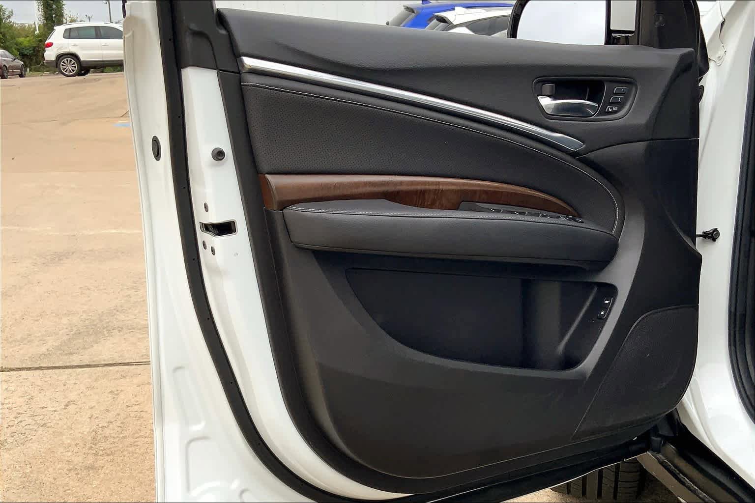 Used 2020 Acura MDX FWD w/ Technology Package image 22